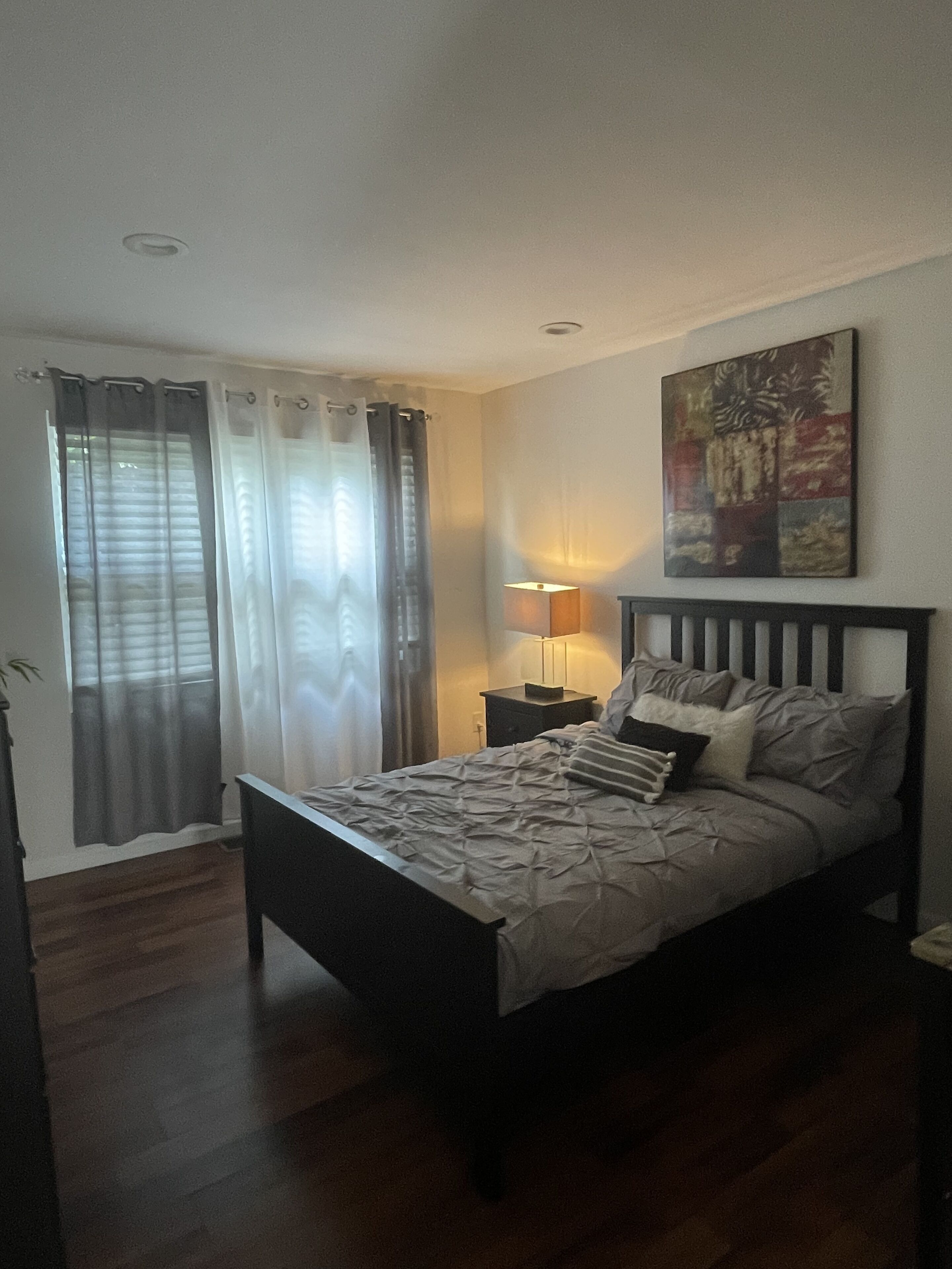 Beautiful 1 bedroom near everything!