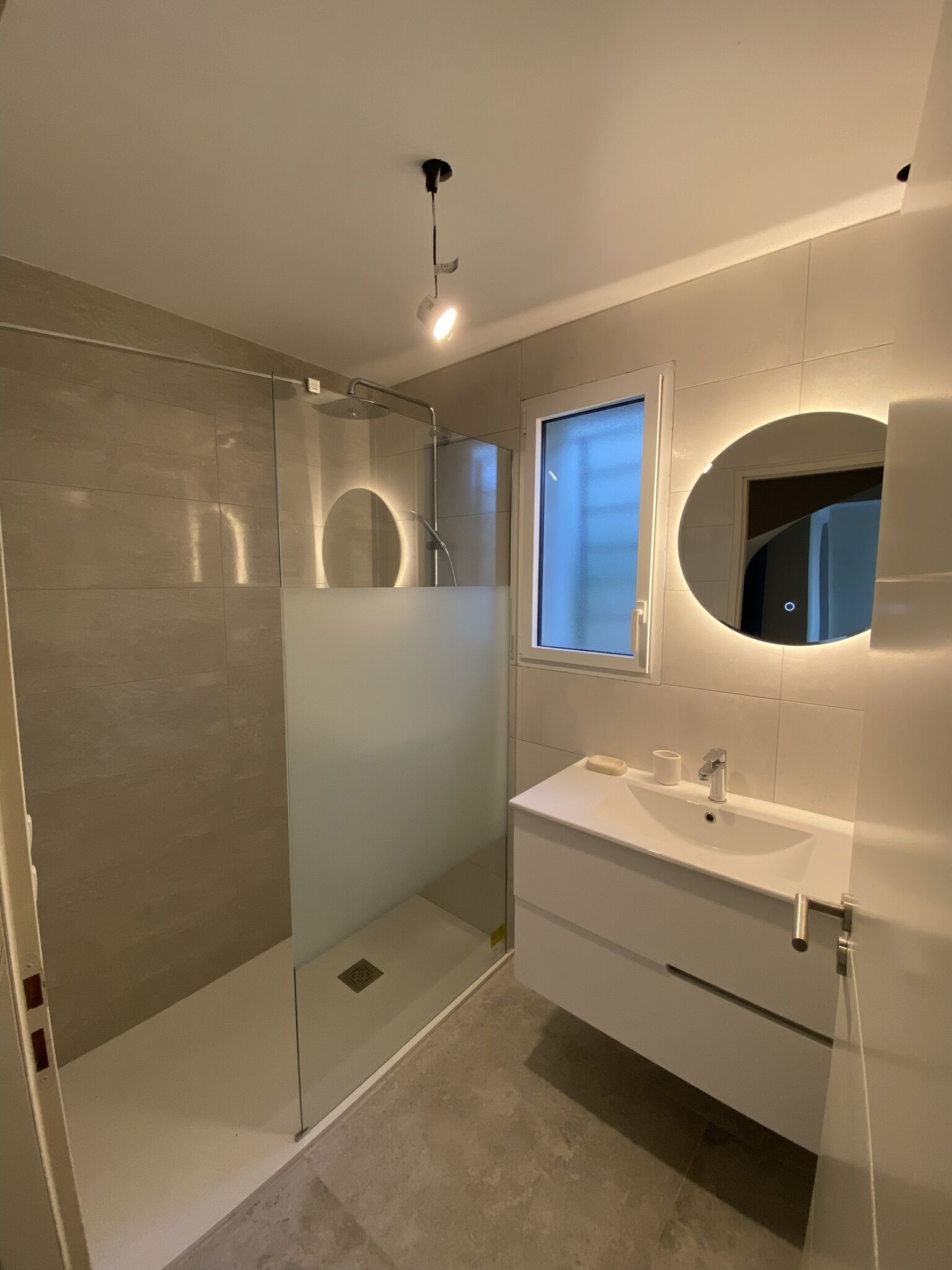 Magnificent villa facing the sea 18 people