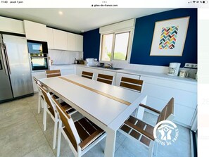 Dining - Magnificent villa facing the sea for 18 people (Leucate)