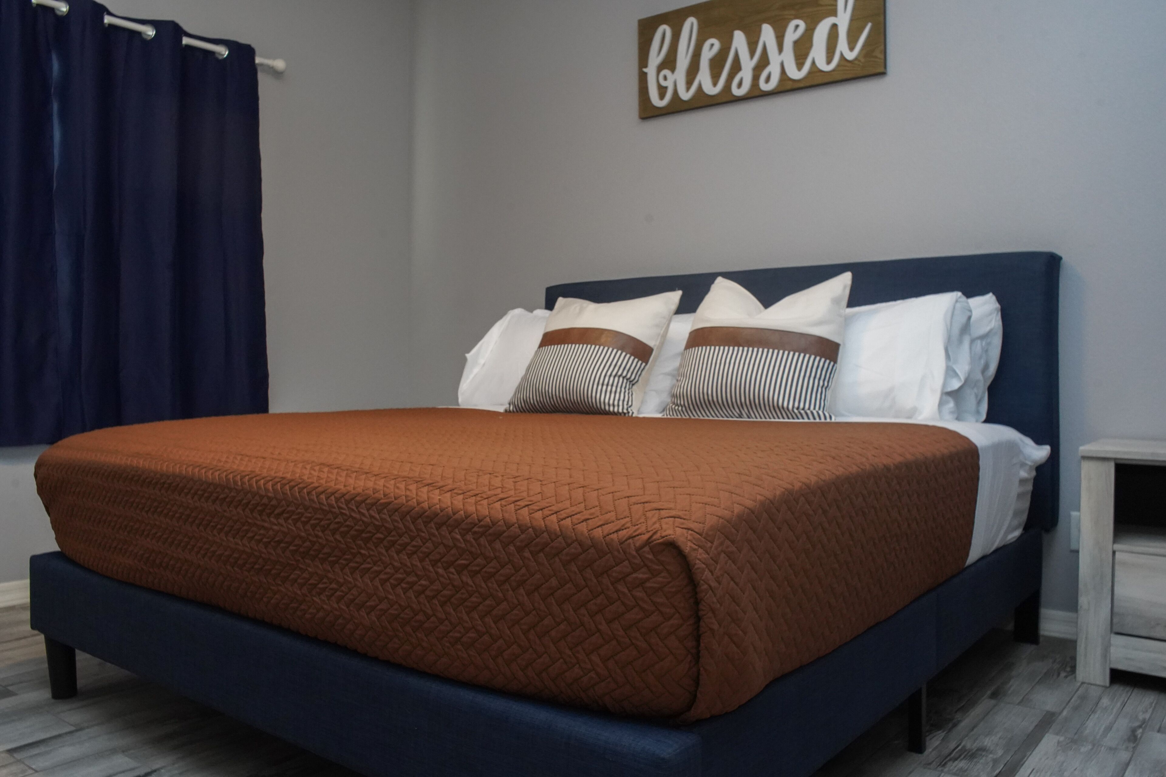 3-BedRm Pool House w/ Coffee Bar & 5 Total Beds