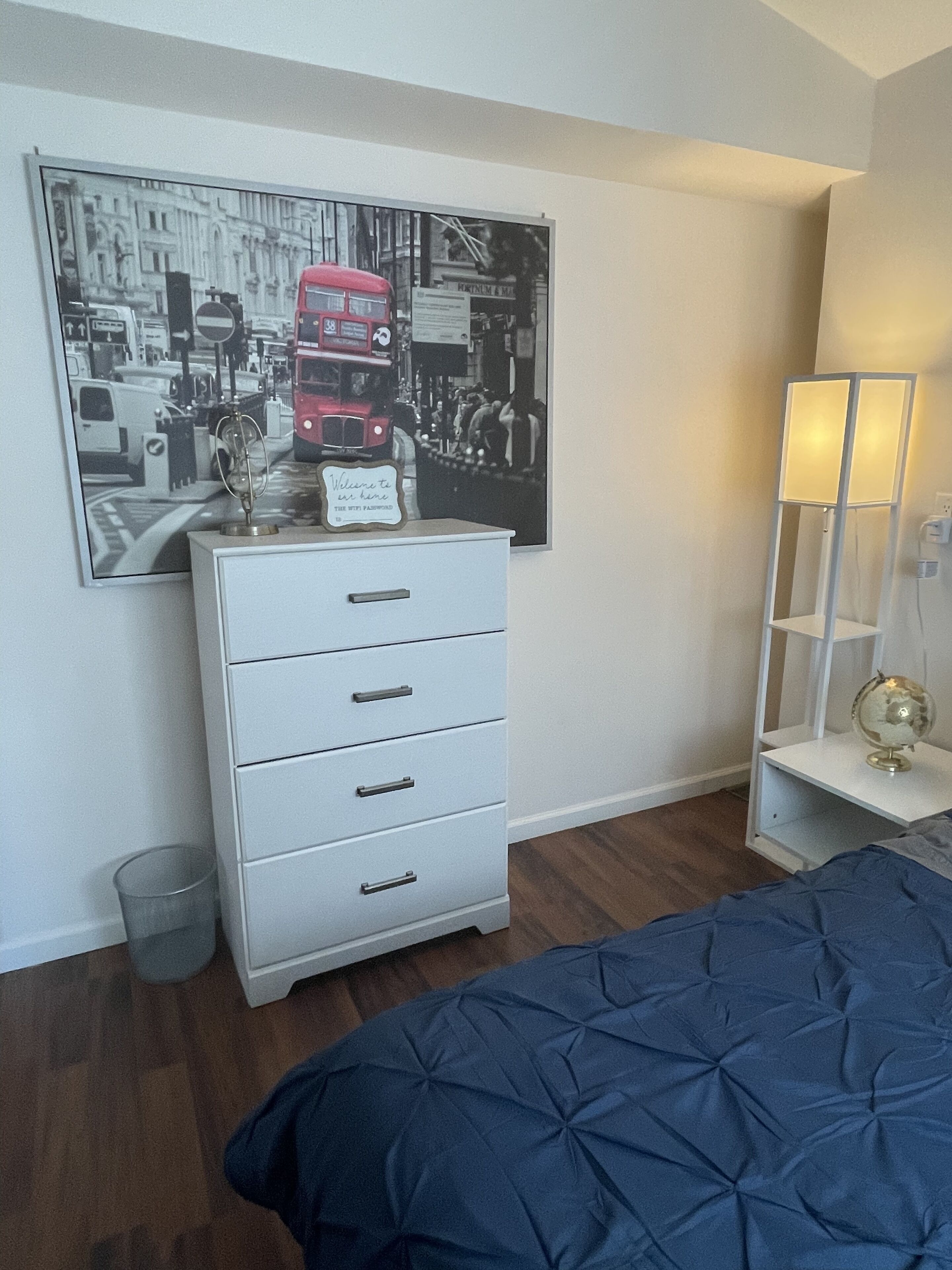 Beautiful cozy modern 1 bedroom near everything!