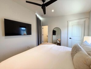 2 bedrooms, iron/ironing board, WiFi, bed sheets