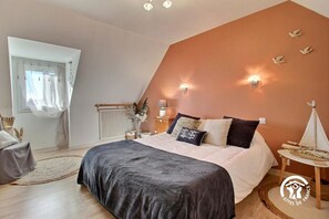 4 Schlafzimmer, Bügeleisen/Bügelbrett, kostenloses WLAN, Bettwäsche