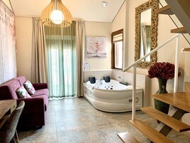 Minibar, una cassaforte in camera, Wi-Fi gratuito, lenzuola