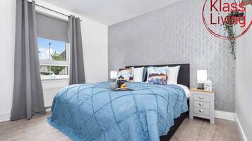 2 bedrooms, iron/ironing board, travel cot, free WiFi