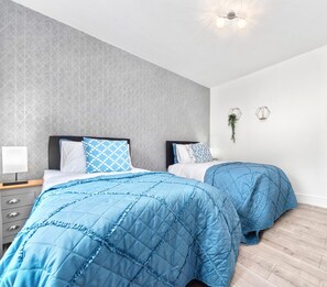 2 sovrum, strykjärn/strykbräda, resesäng och gratis wi-fi
