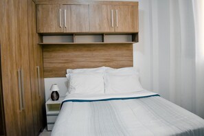 2 soverom, strykejern/-brett, wi-fi (inkludert) og sengetøy