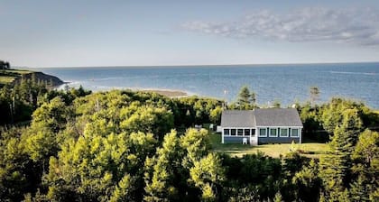 Private Oceanfront Fisherman’s Cottage