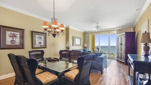 Dining - Emerald Isle 1509 - FRONT ROW BEACH CHAIRS INCLUDED! Affordable rates! (Panama City Beach)