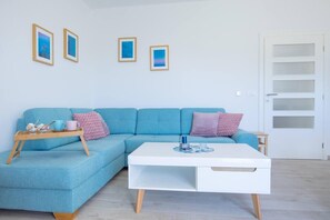 House | Living room - Captivating 5-bed House in Labin (Prgomet)