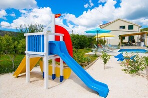 House | Children’s area