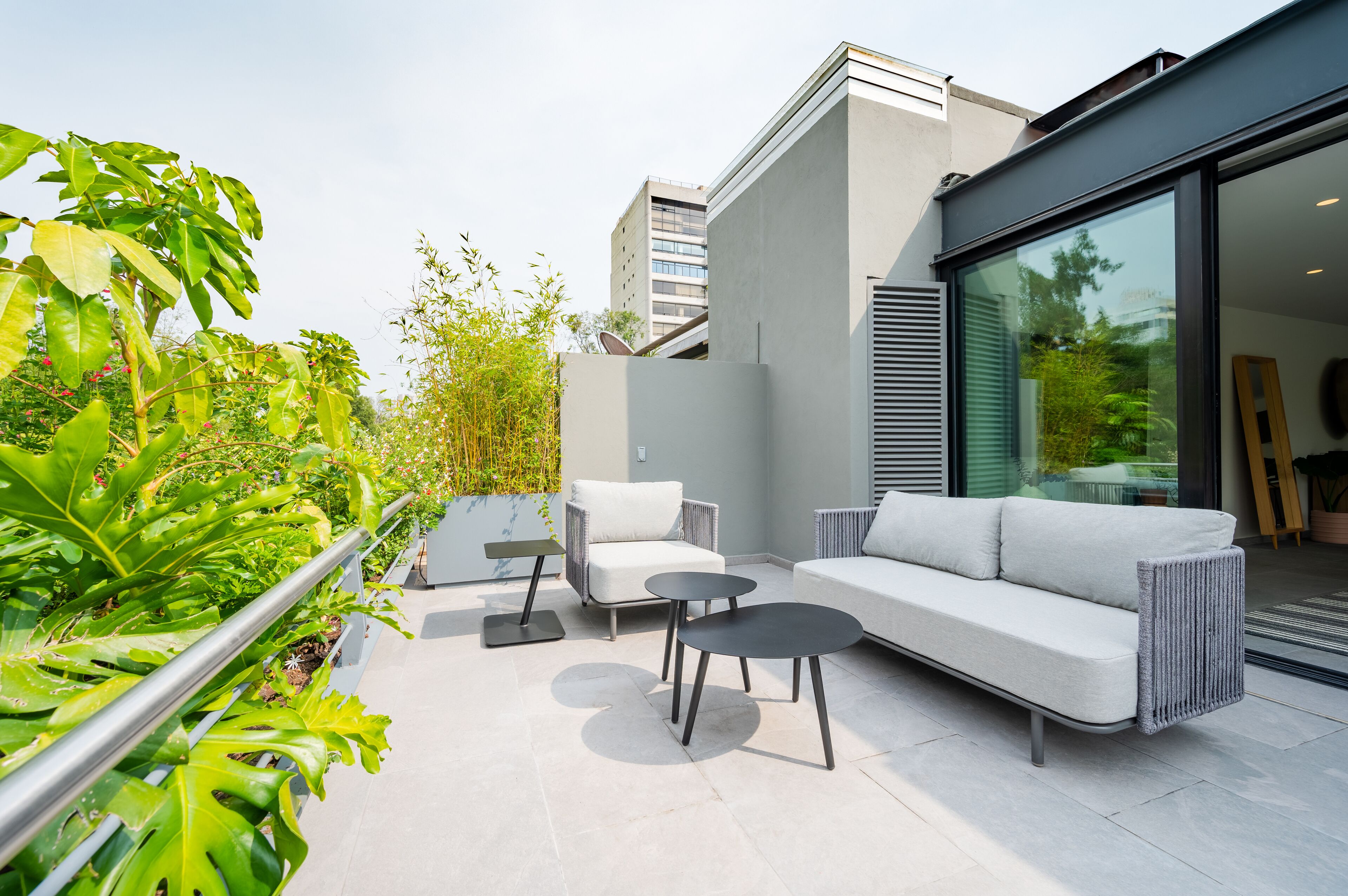 Capitalia - Luxury Apartments - Dumas