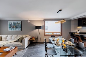 Luxury-Apartment, 2 Schlafzimmer | Wohnzimmer
