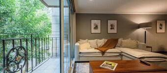 Capitalia Obelisk Polanco