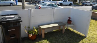 2 Miles Burbank Airport/7 Miles Universal/ Studios/N Hollywood. Cozy Room