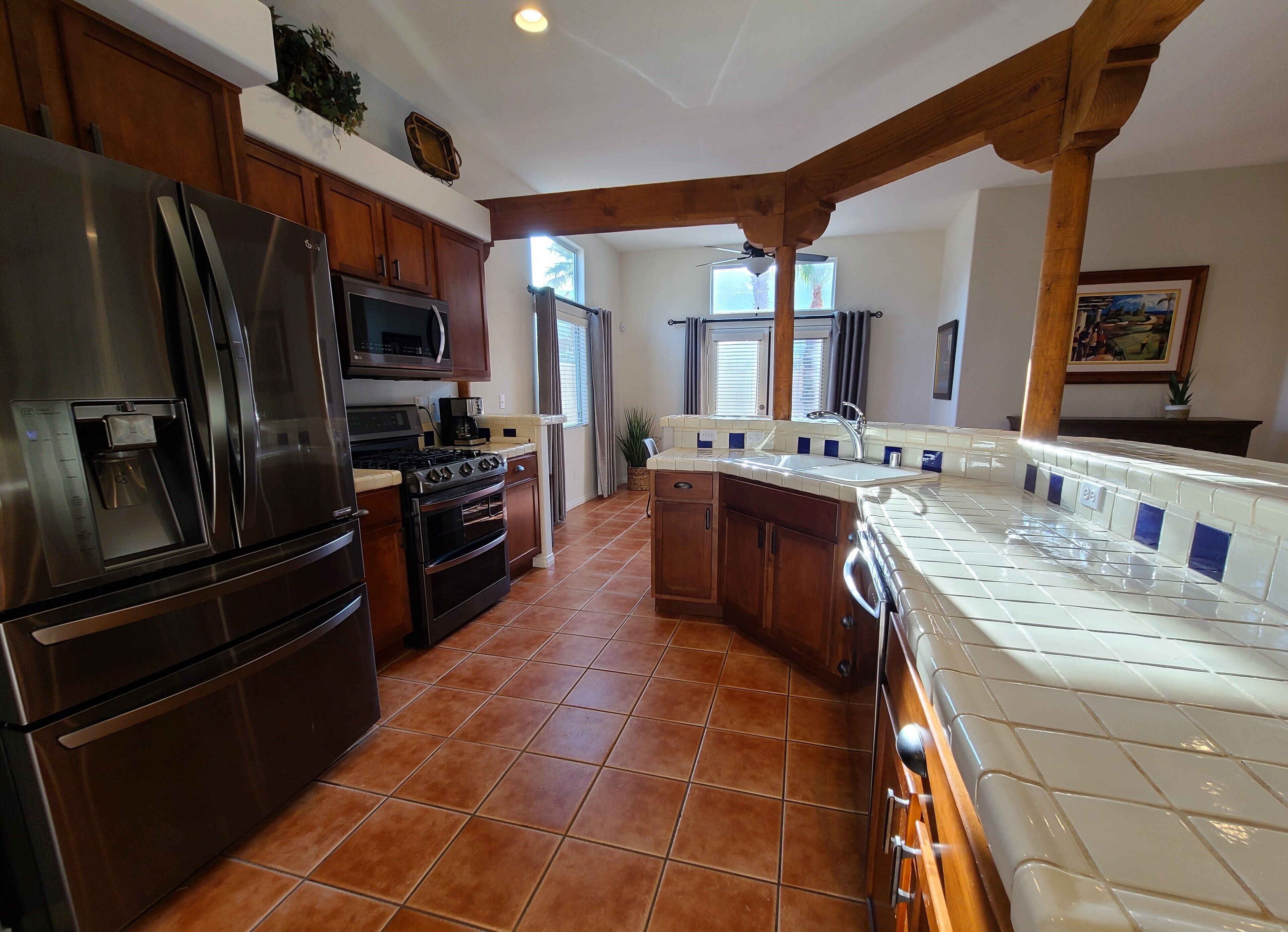 Cozy in the Cove: Santa Fe w/ Pool, Spa & Mtn Views, 3BR #224820