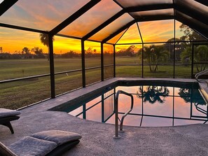 Piscine extérieure, piscine chauffée