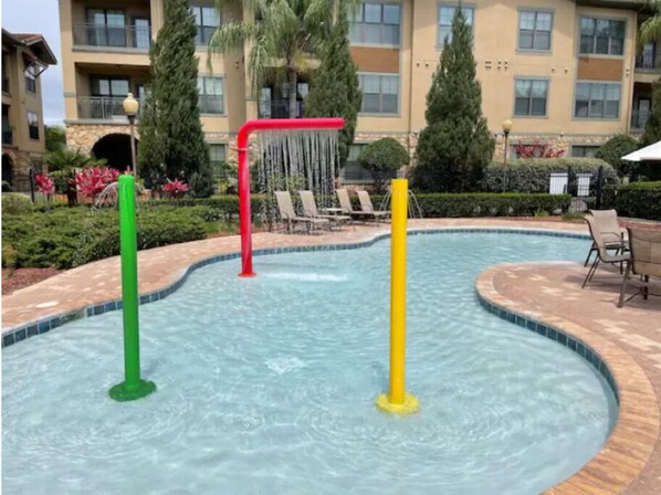 Pool - Gorgeous 3 Bed 3 BathCondo in Bella Piazza (Davenport)
