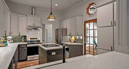 Entire Home! Fantastic Kitchen! 3 Full Baths