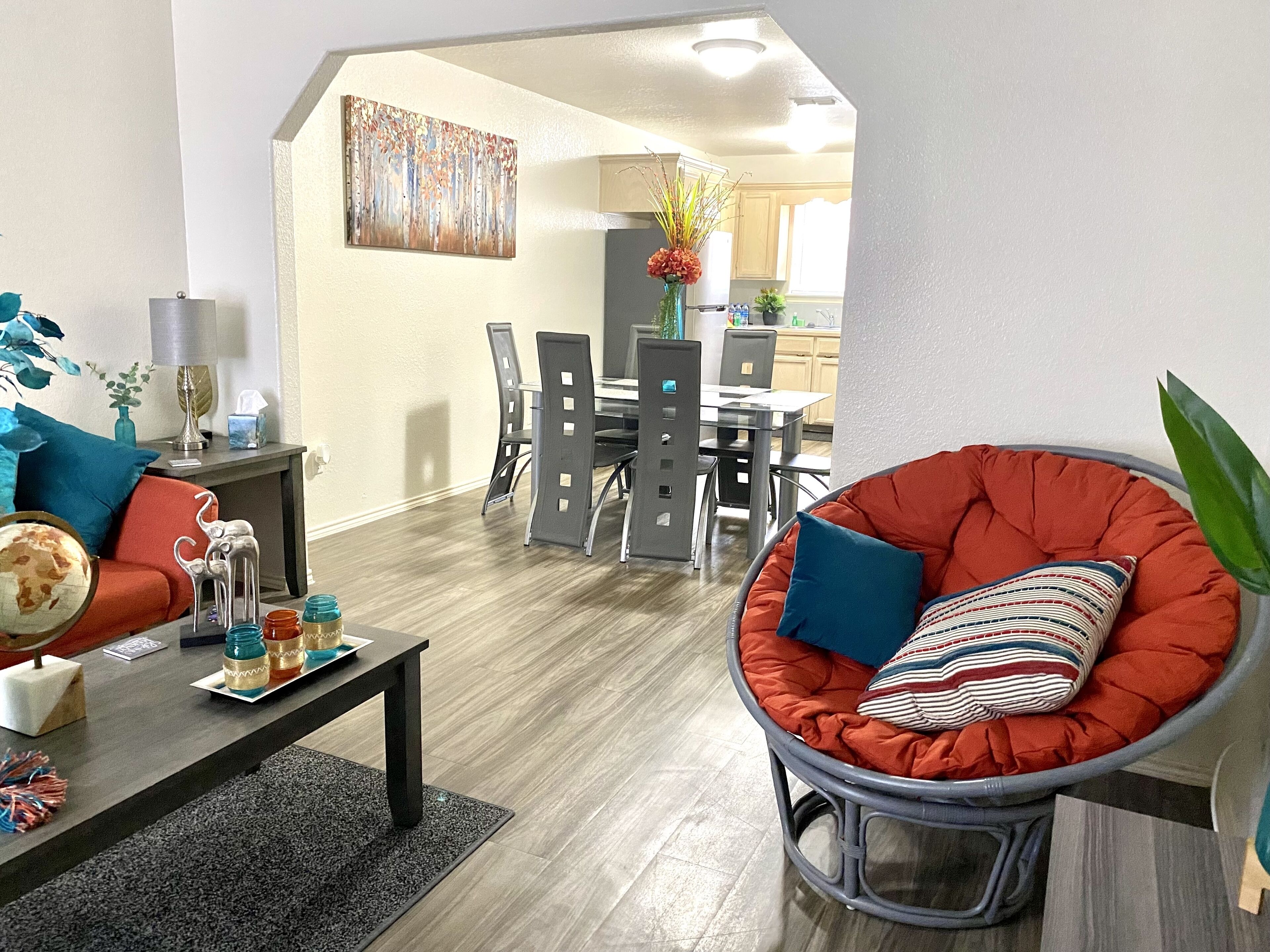 NEW! 🌟  5 min from ✅Mall, Downtown, Airport & Dining❤️!