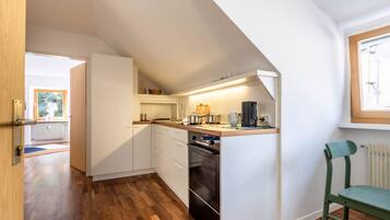 Kühlschrank, Ofen, Herdplatte, Geschirrspüler