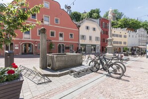 Exterior - Central Attic Castle View with private parking (Brunico)