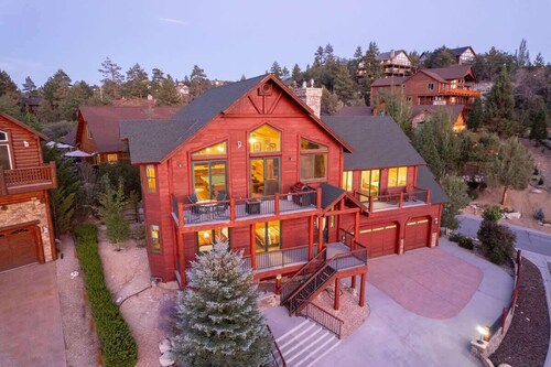 Windsong Retreat | 3X2 PROMO | Lake Views. Hot tub