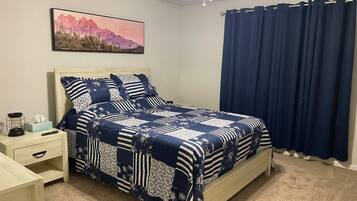 5 dormitoris, planxa i posts de planxar, wifi gratuïta i roba de llit