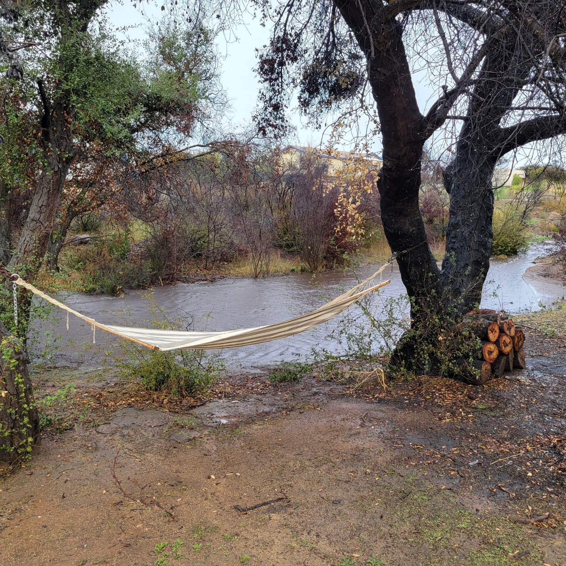 Farm stay in the hills. 15 miles from casino