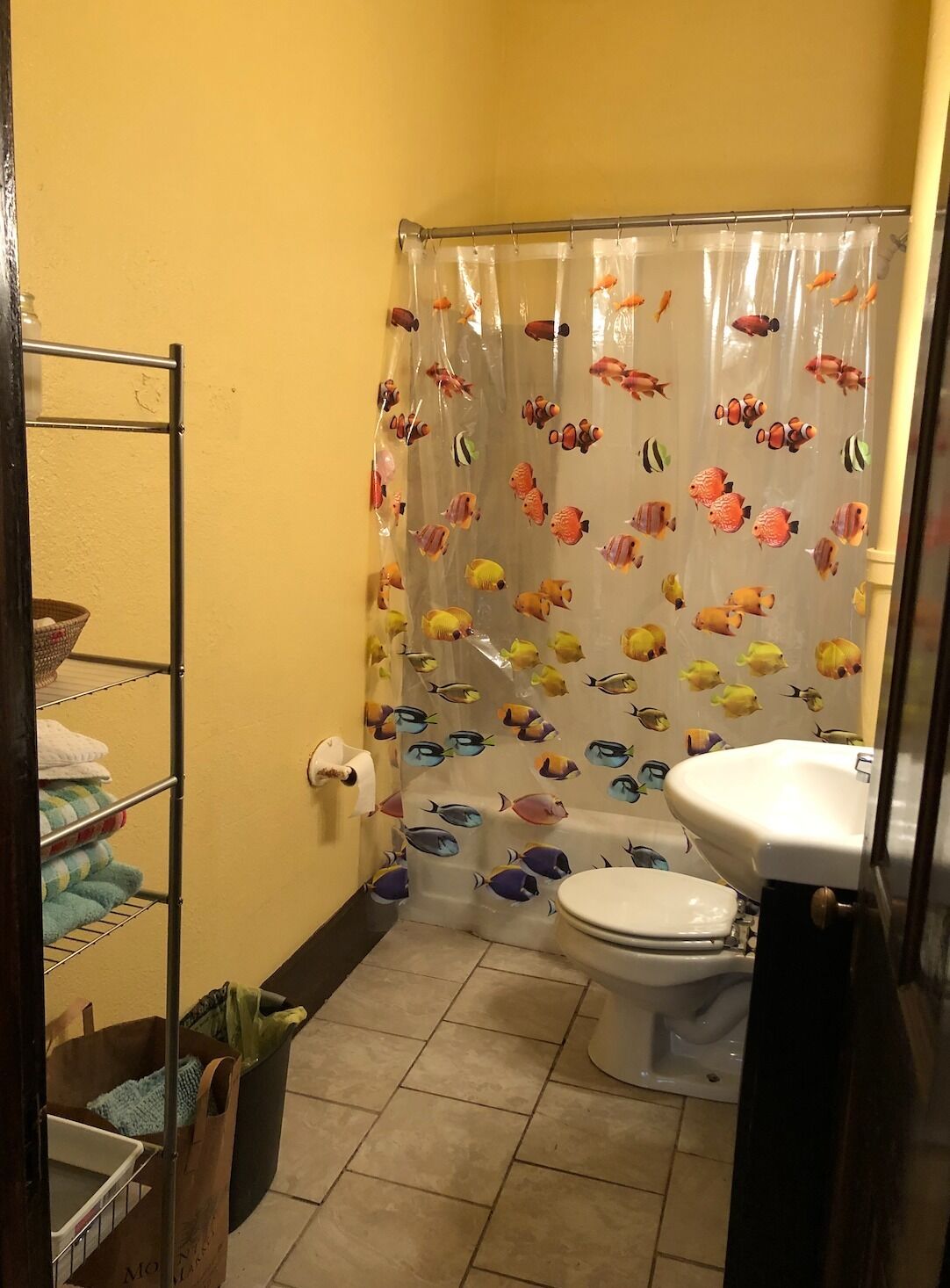 花灑/浴缸組合、風筒、提供毛巾、番梘