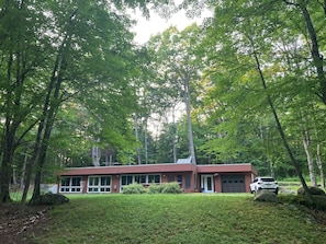 Exterior - Cozy two-bedroom ranch 15 minutes from Butternut Ski Resort - 90-day minimum (Monterey)