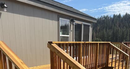 Cozy home on working cattle ranch, close drive to Crater Lake, peaceful, quiet