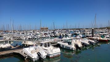 Marina/club náutico