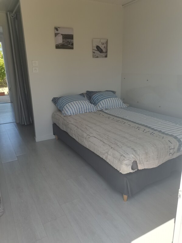 1 Schlafzimmer, WLAN