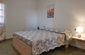 3 dormitorios, caja fuerte, tabla de planchar con plancha y Internet
