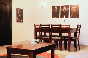 Apartment | Dining - Golden Charming 3-bed Apartment in Cairo (Cairo)