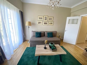 Luxury Apartment | Living area | 32-inch Smart TV with cable channels, TV - Check Point - Acropolis View A (Athens)