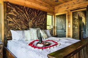 1 Schlafzimmer, BĂŒgeleisen/BĂŒgelbrett, kostenloses WLAN, BettwĂ€sche