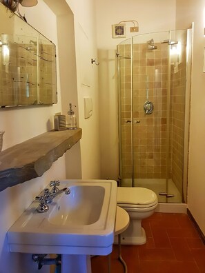 Dusche, Bidet