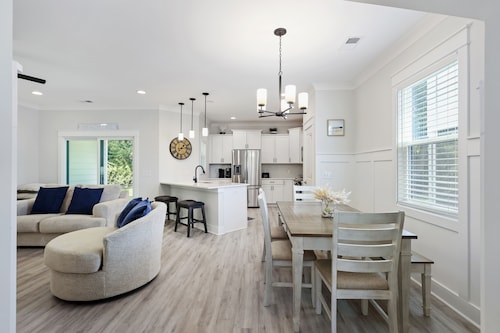 New Four BR Luxury Vacation Home on Hilton Head Beach Gear included