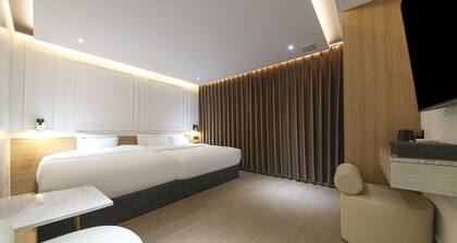 Mokpo Browndot Hotel Peace Square