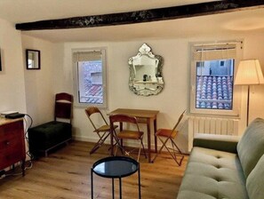 Smart TV - Petit Cocoon Aixois (Aix-en-Provence)