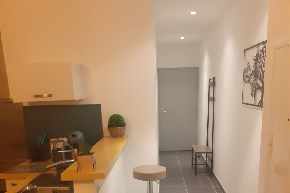 Renovated apartment thermal sector