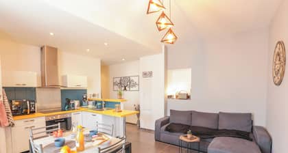 Renovated apartment - In the heart of the spa district