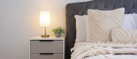 1 bedroom, in-room safe, desk, iron/ironing board