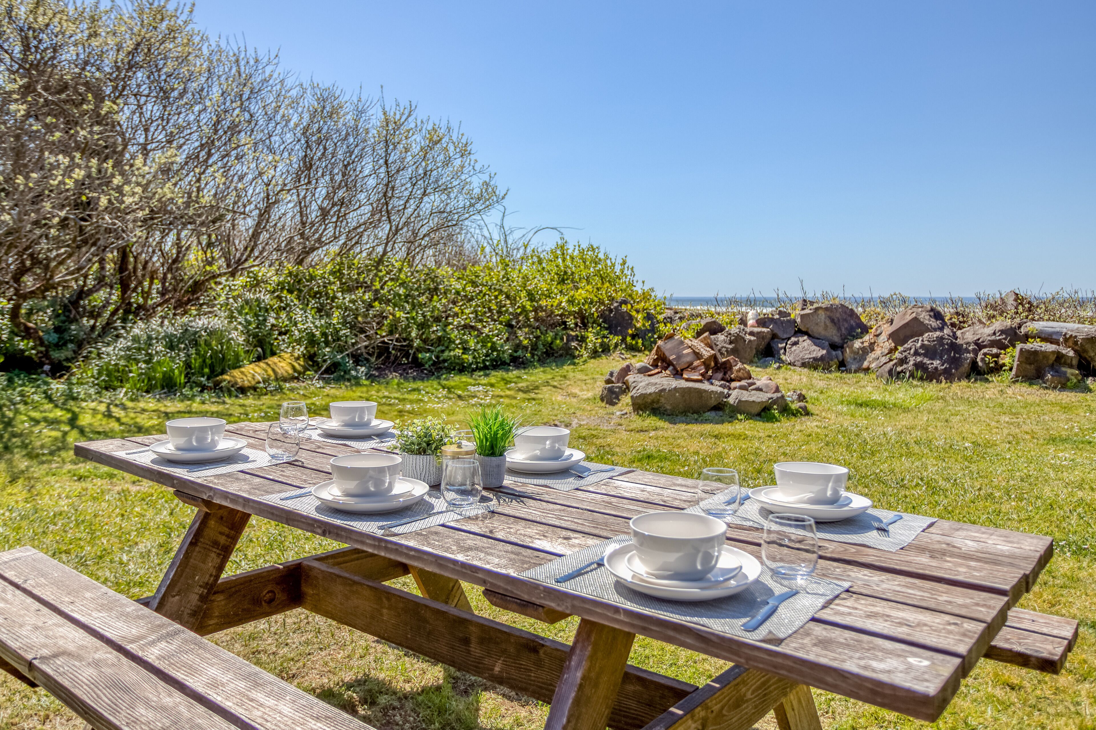 Relaxed, Secluded Oceanfront Cottage has Large Yard and Access to Miles of Beach