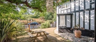 6 The Whinlands, Thorpeness