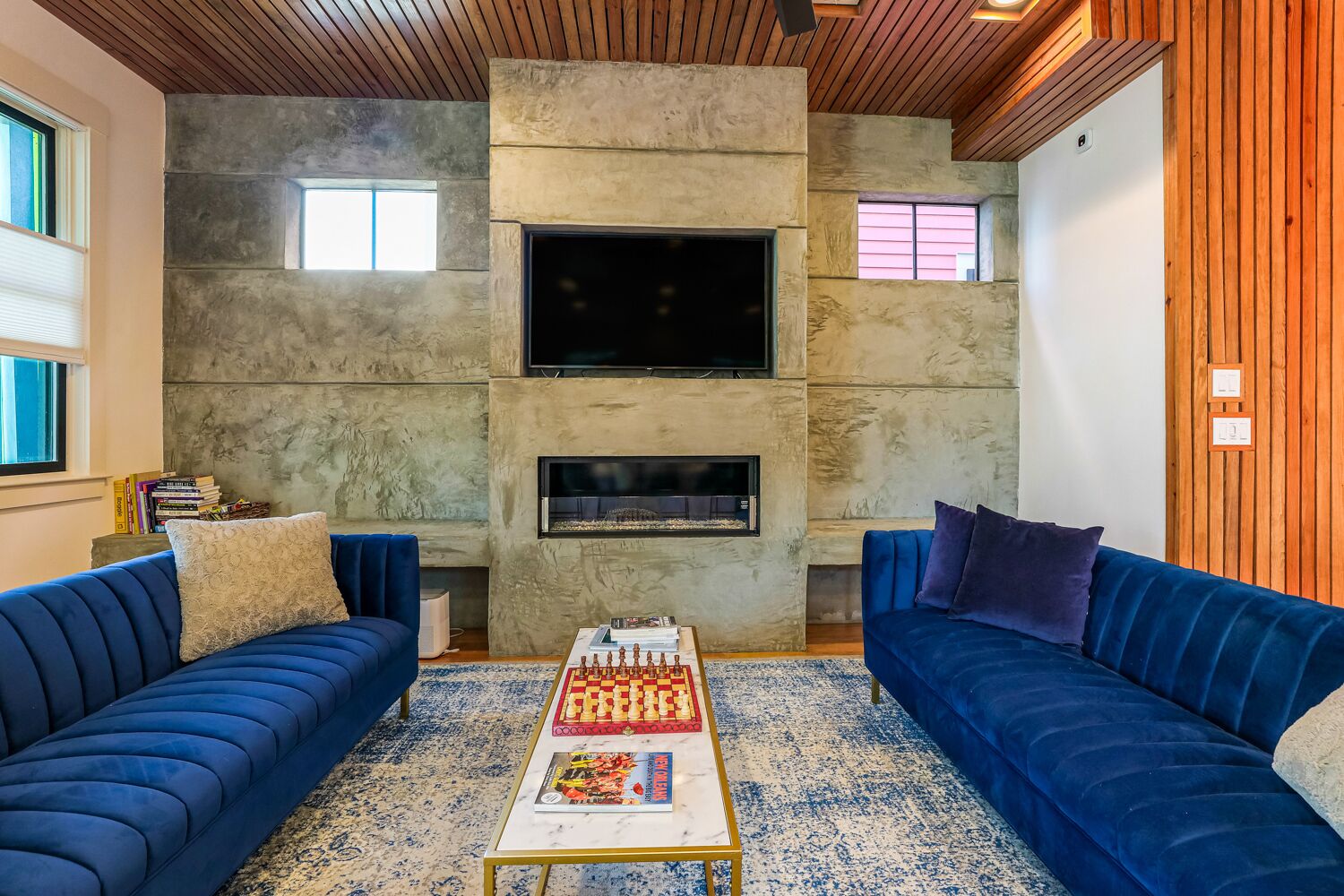 River View Luxury with Pool & Take Ferry to French Quarter