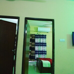 2 chambres, bureau, Wi-Fi gratuit