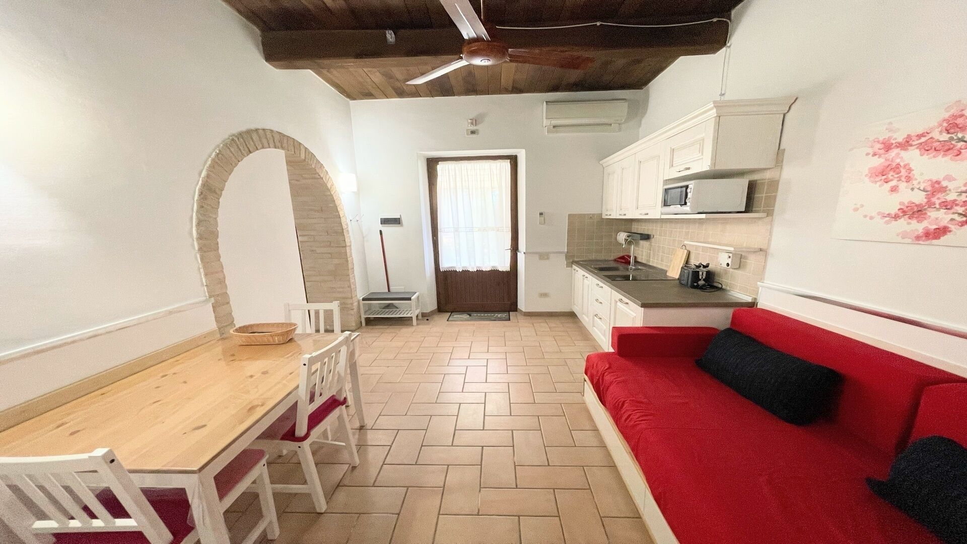 Villa Spelloissima - sleeps 11